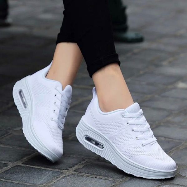 Zapatillas cómodas - Raúl & Sara Madrid