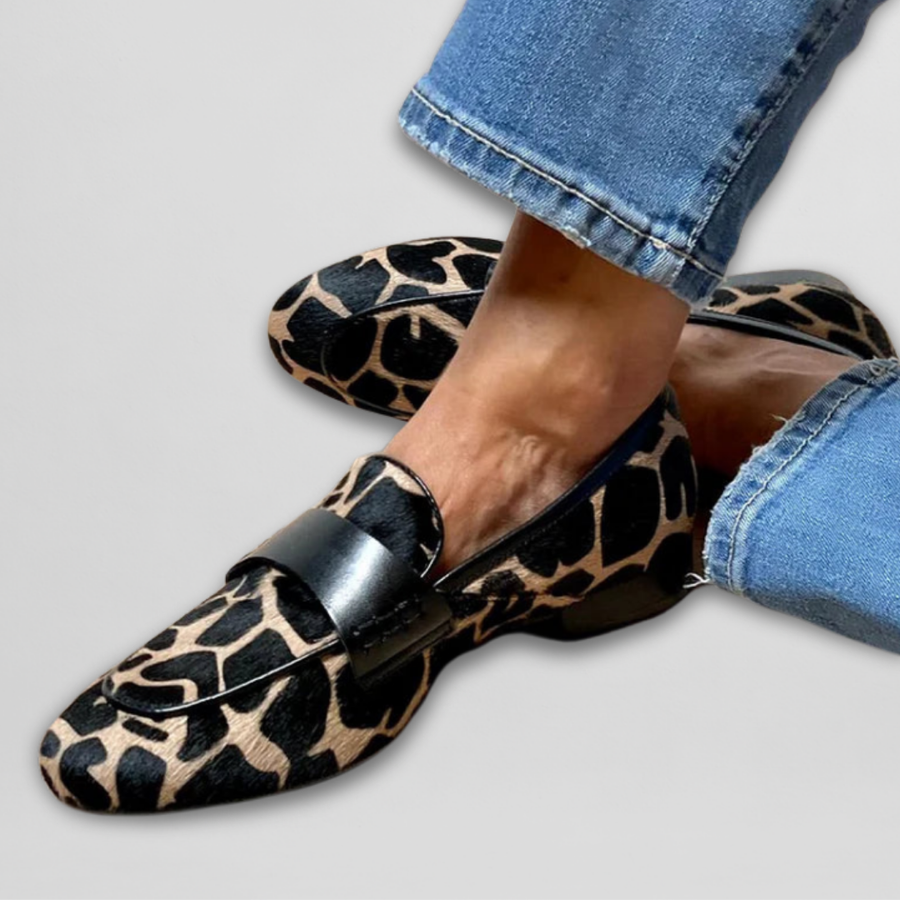 Mocasín de mujer con estampado animal - Raúl & Sara Madrid