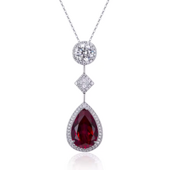 Colgante con rubí y elegante marco de cristales - Raúl & Sara Madrid