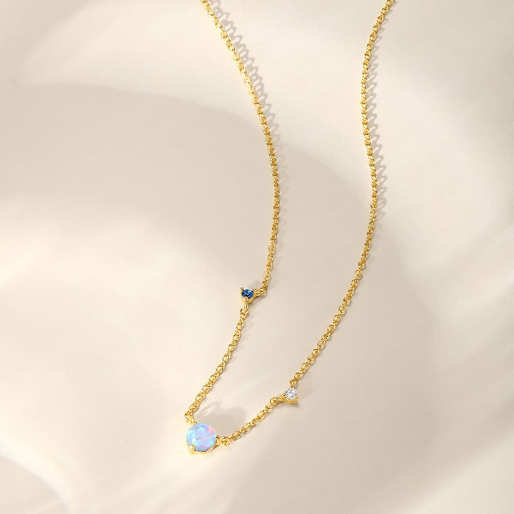Nora – Delicate Silver Collar with Heart-Shaped Pendant