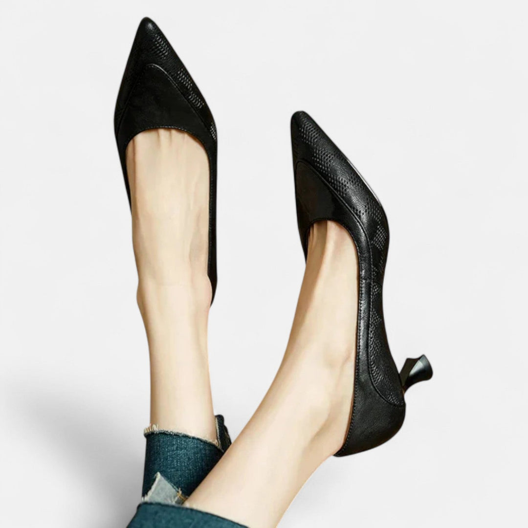 Regina™ | Textured Leather Kitten Heel Pumps