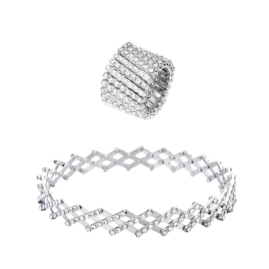 Diana · Conjunto de anillo y pulsera plateado