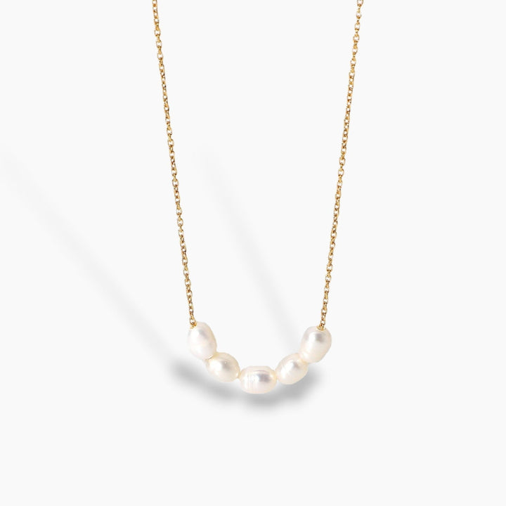 Juliana – Collar dorado de diseño minimalista