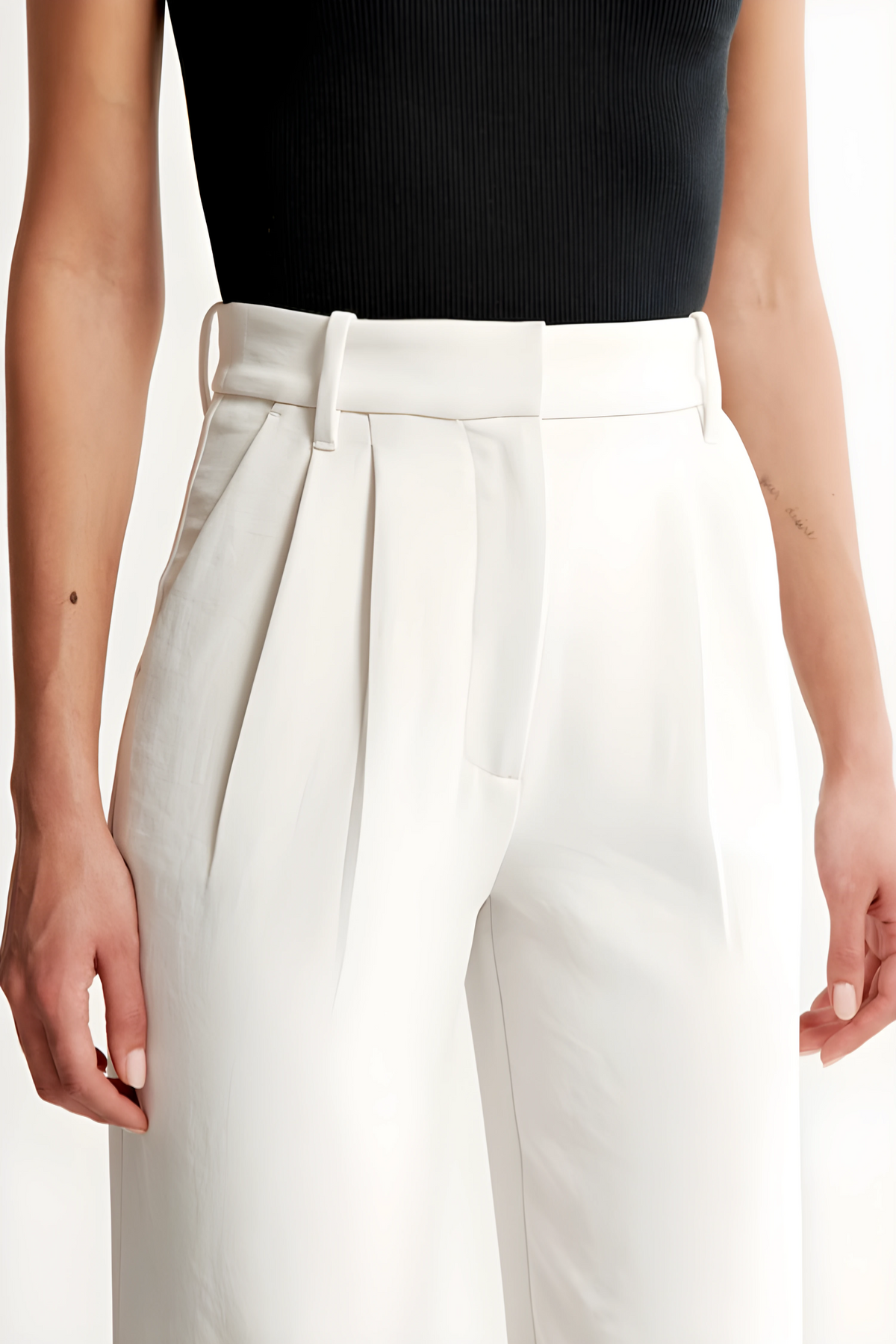 Tinashe Pantalones de Pierna Ancha a Medida - Raúl & Sara Madrid
