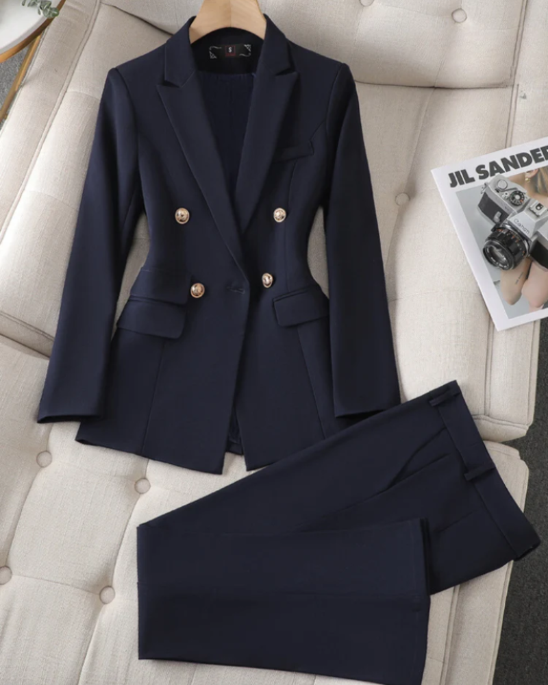 Genevieve · Conjunto de blazer y pantalón