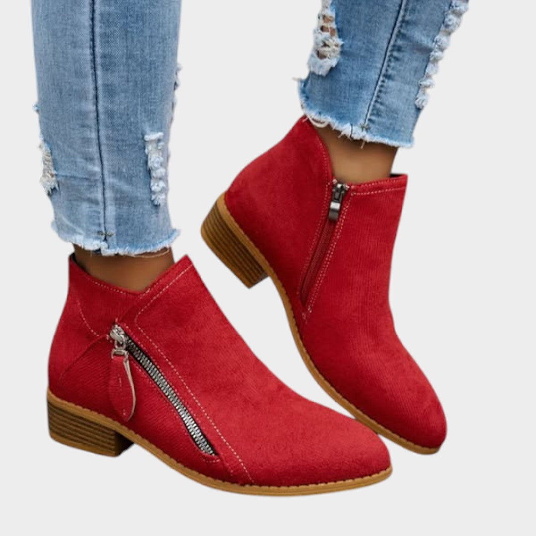 Fiora · Botas Clásicas de Estilo Vintage - Raúl & Sara Madrid