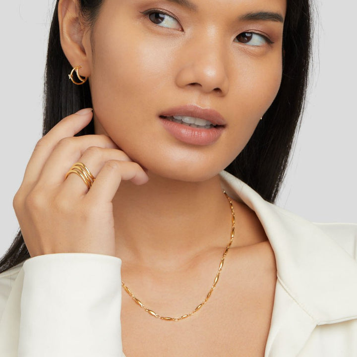 Magdalena – Elegante collar de oro con delicados eslabones.