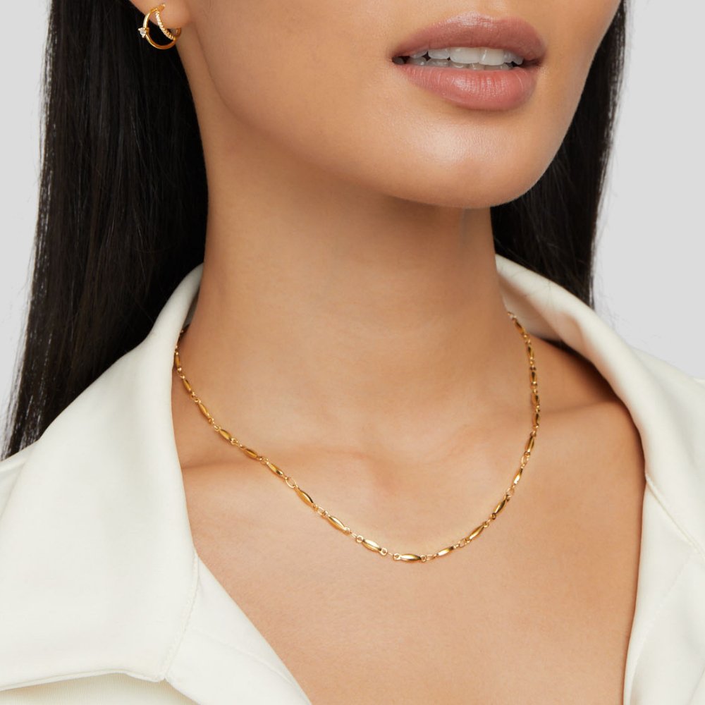 Magdalena – Elegante collar de oro con delicados eslabones.