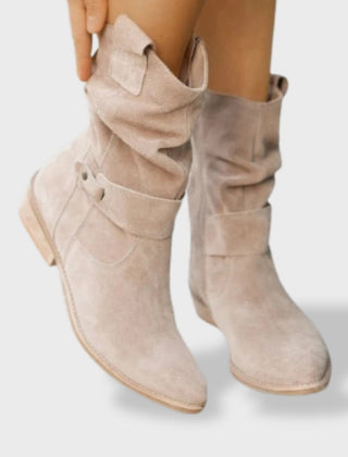 Botas camperas de caña media