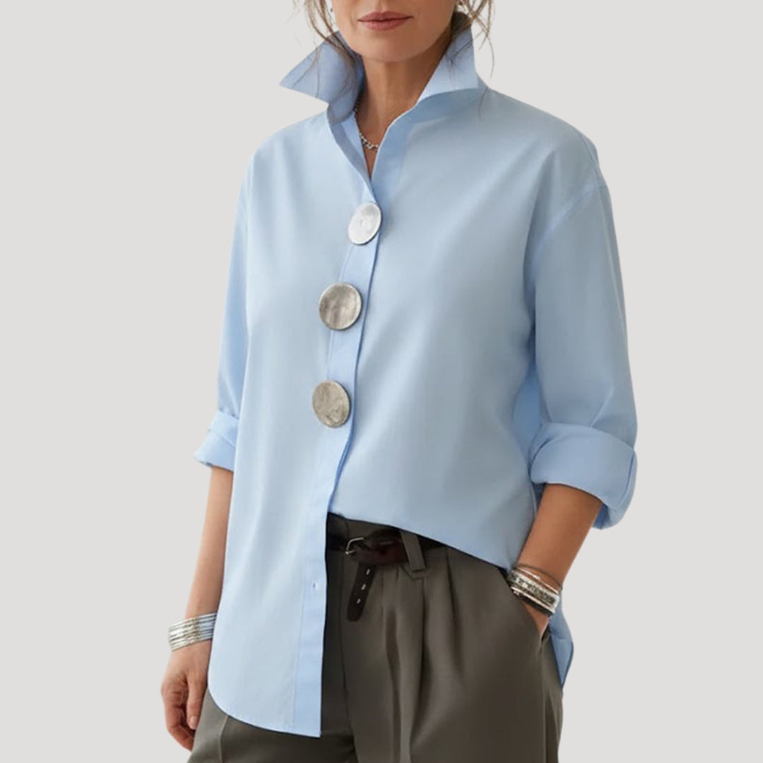 Camisa elegante de cuello alto