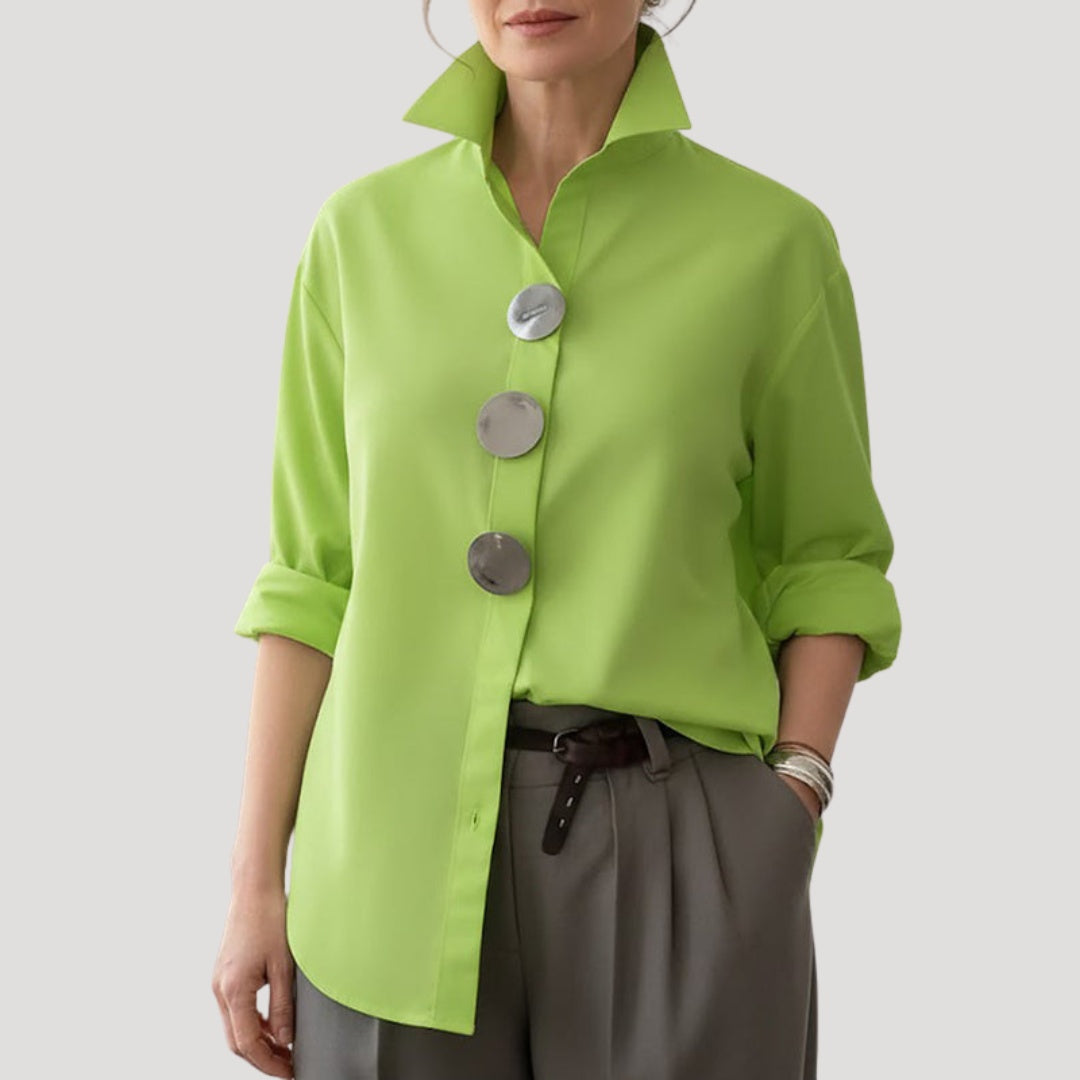 Camisa elegante de cuello alto