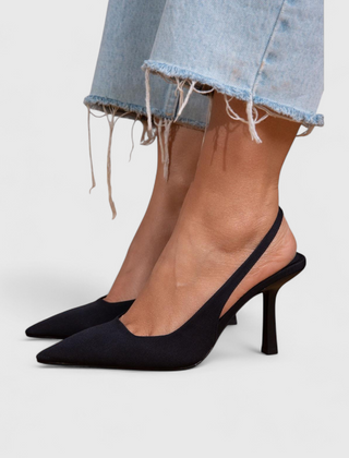Leonor · Tacón Fino Slingback con Puntera Afilada - Raúl & Sara Madrid