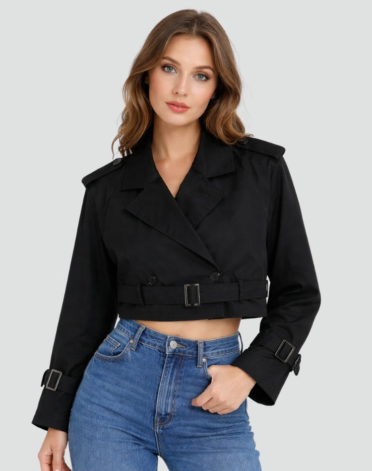 Trench corto de doble botonadura