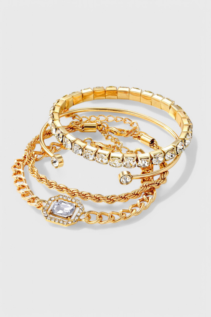 Conjunto de Pulseras con Estilo de Tachuelas