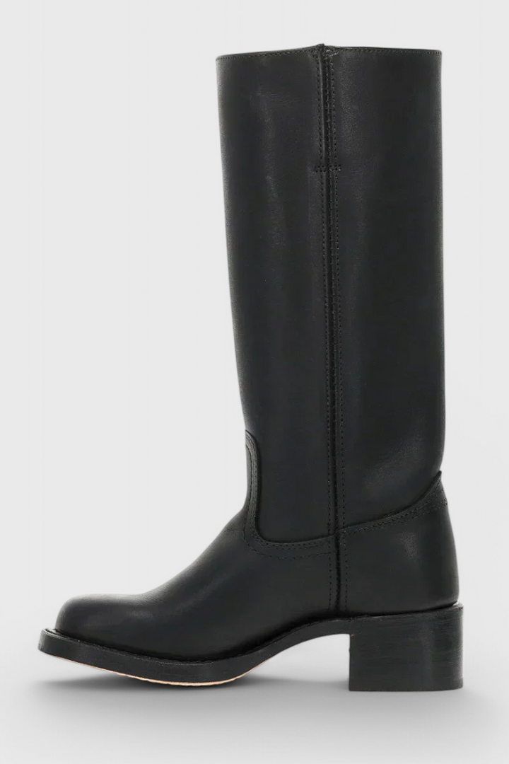 Botas Clásicas Modernas Grace para Uso Todo el Año