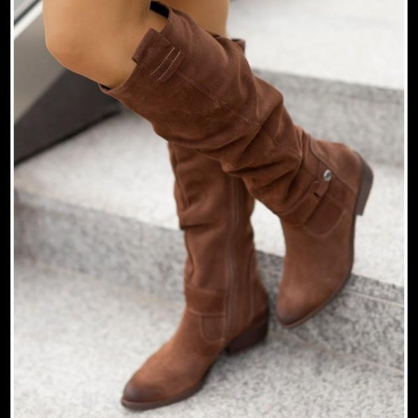 Botas de ante de caña alta