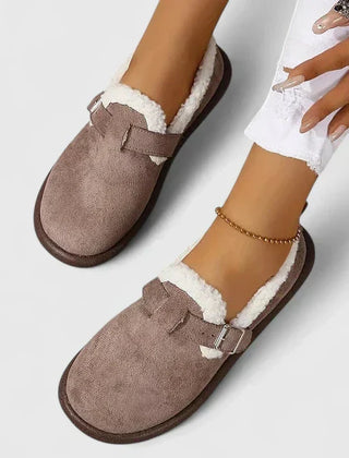 Valentynah · Botas de Invierno con Forro de Peluche y Detalle de Hebilla - Raúl & Sara Madrid