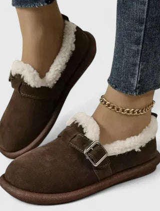 Valentynah · Botas de Invierno con Forro de Peluche y Detalle de Hebilla - Raúl & Sara Madrid