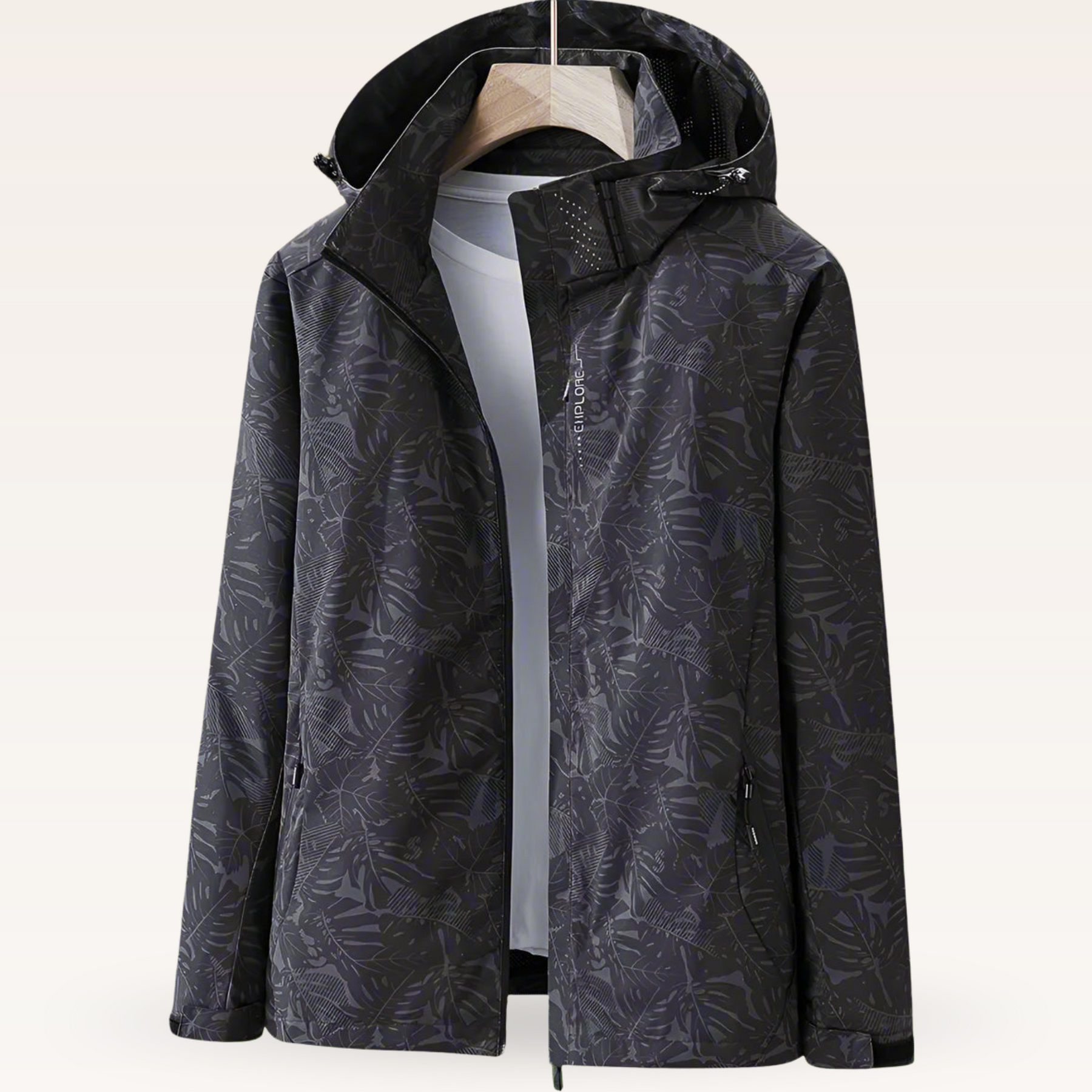 Chaqueta cortavientos con capucha