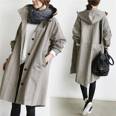 Chaqueta larga con capucha
