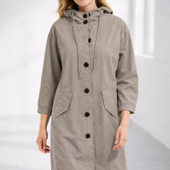 Chaqueta larga con capucha