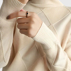 Jasmine · Jersey de Cachemira Cuello Alto - Raúl & Sara Madrid