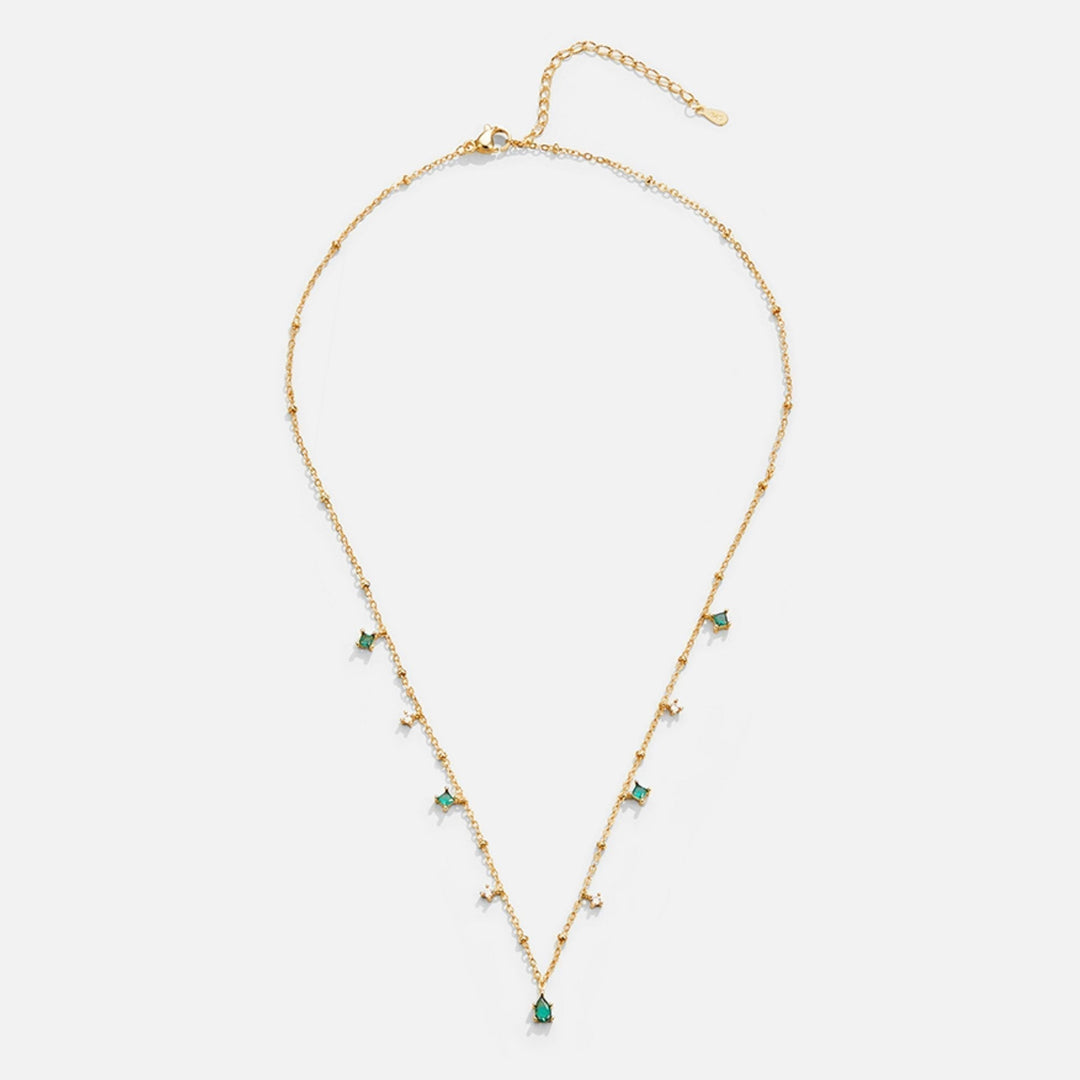Marta – Collana dorata con ciondolo verde