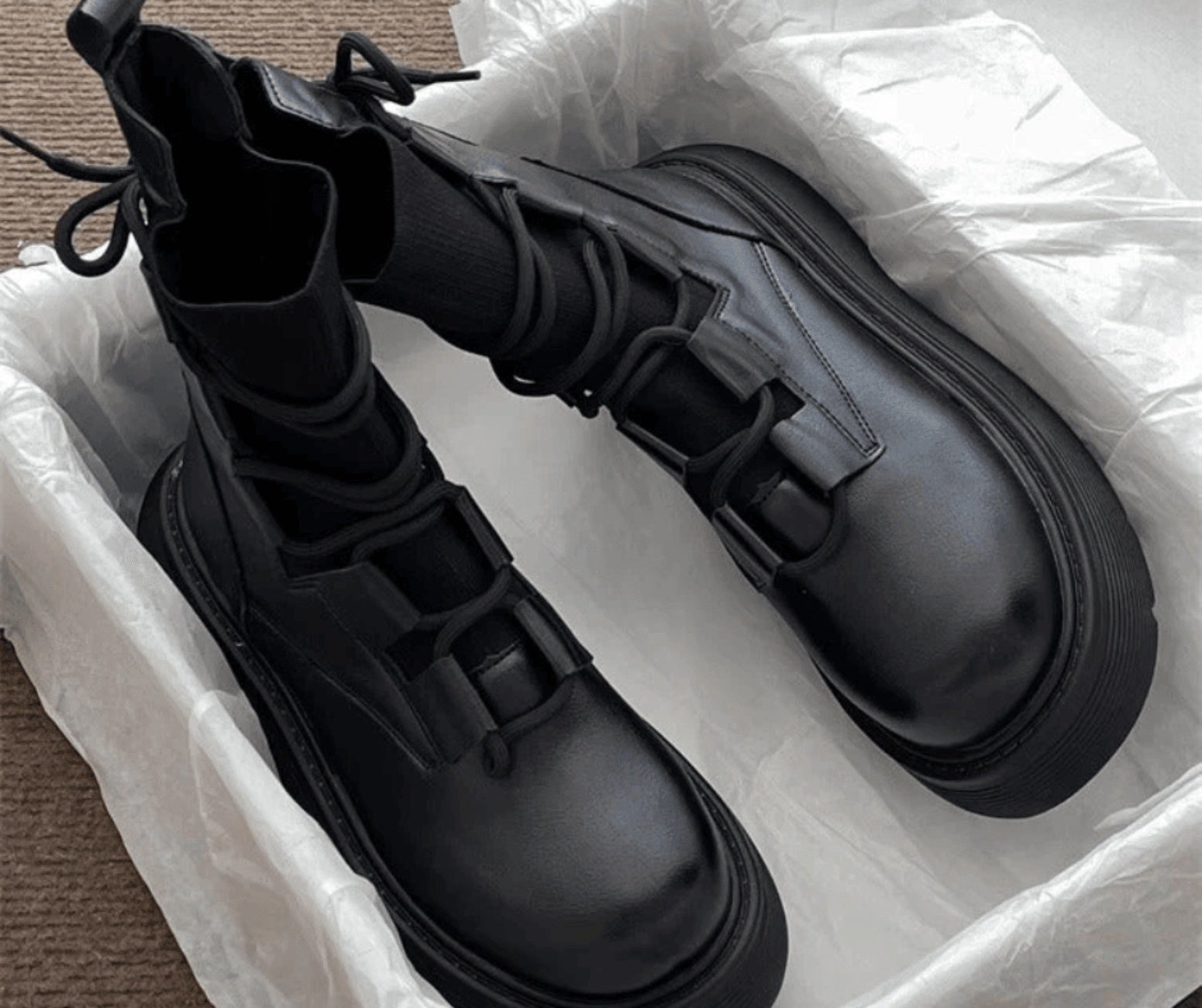 Botines con cordones de plataforma