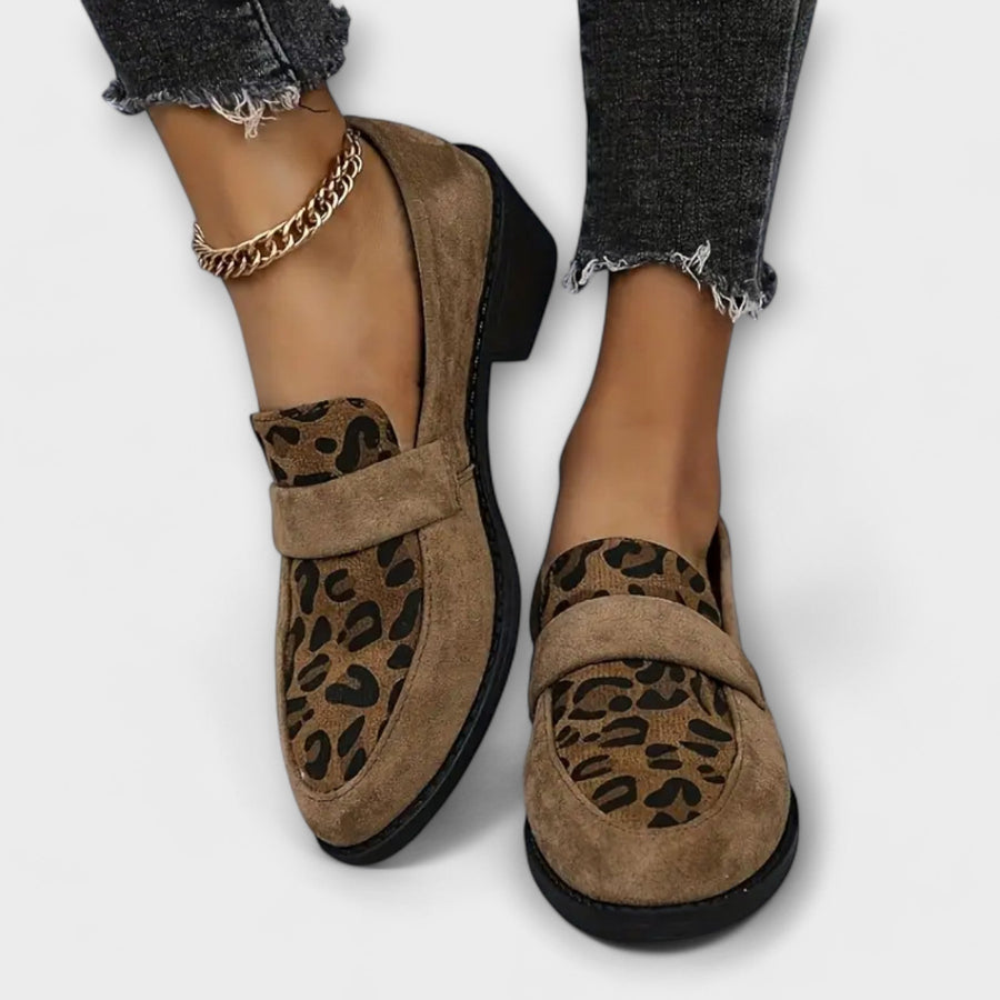 Zapatos elegantes de mujer con estampado de leopardo - Raúl & Sara Madrid