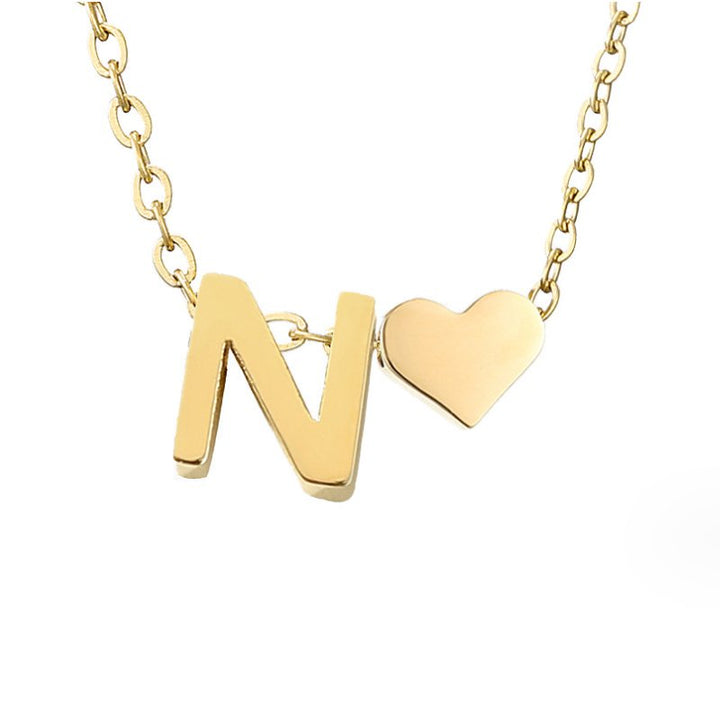 Nina – Collar dorado en diseño de V