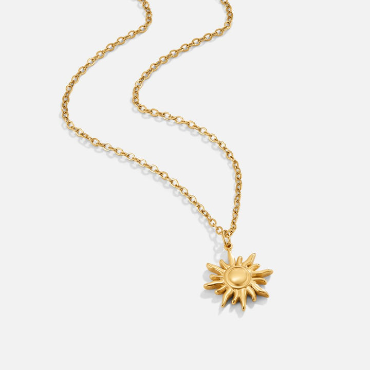 Ronja – Collana dorata con pendente a forma di fiore