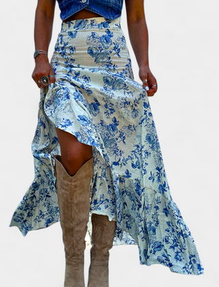 Maxi Falda Floral Kala con Abertura y Volantes - Raúl & Sara Madrid