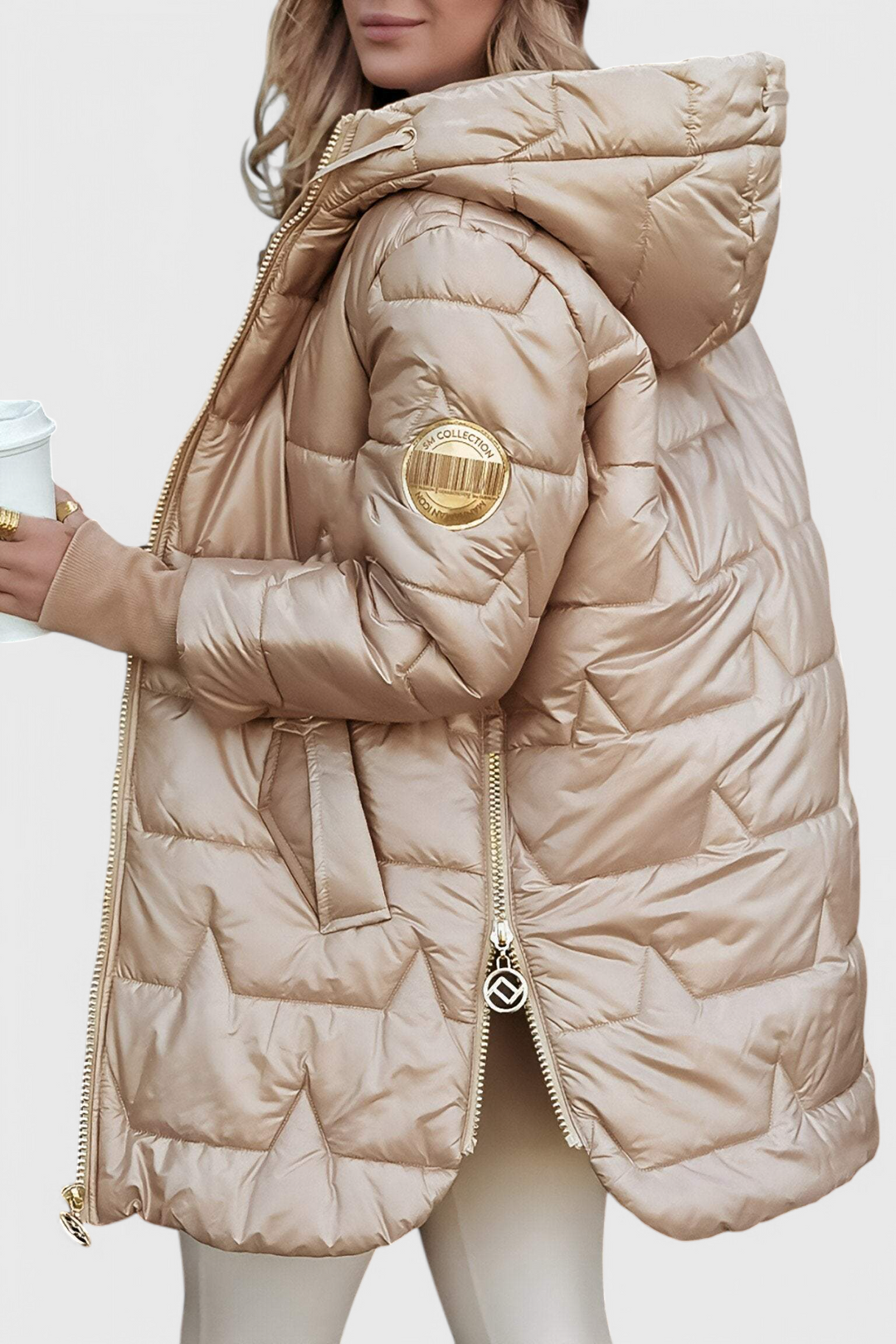 Marcella | Abrigo Aislante Confortable con Capucha