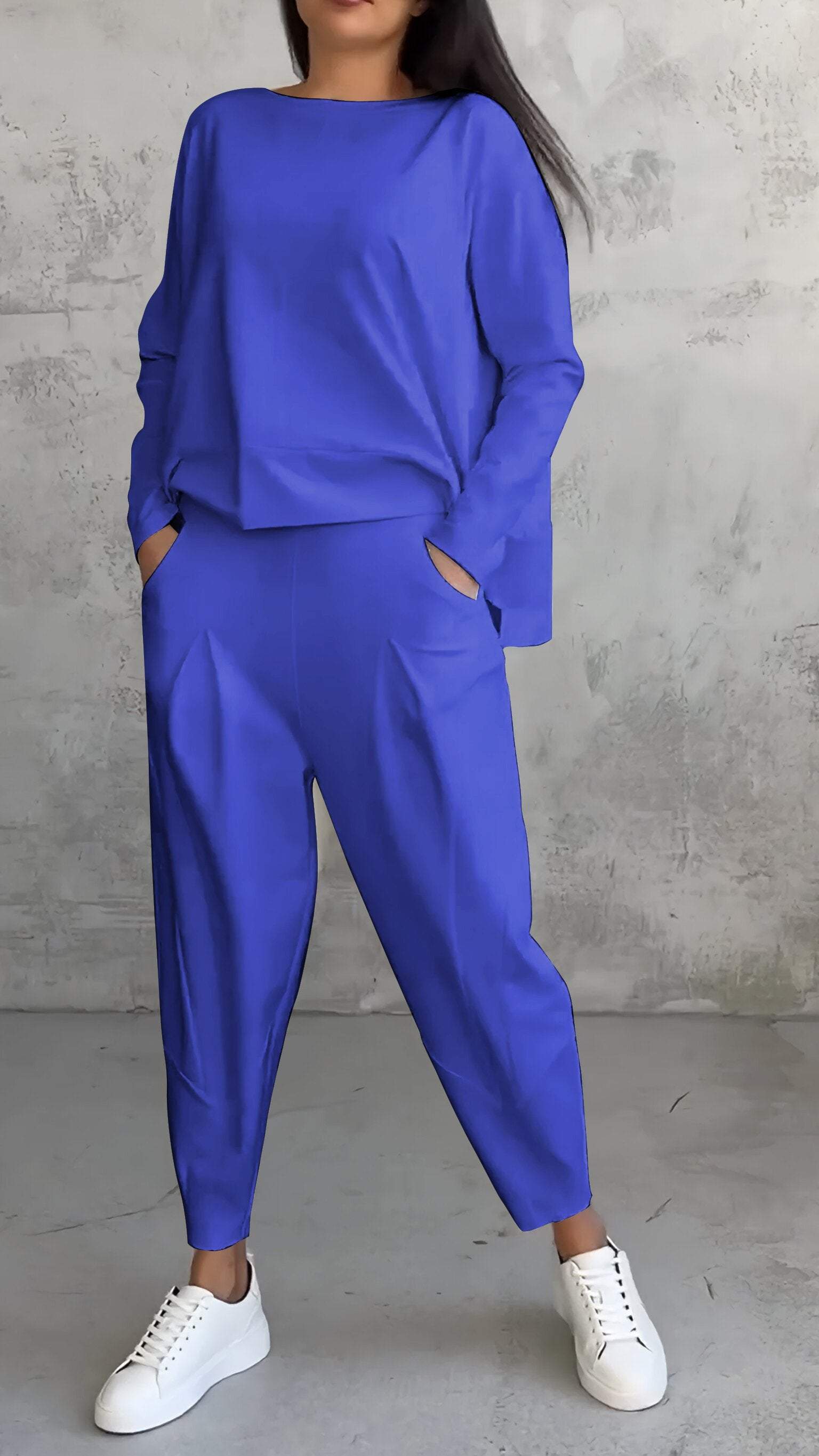 Emilie · Conjunto elástico de cuello redondo