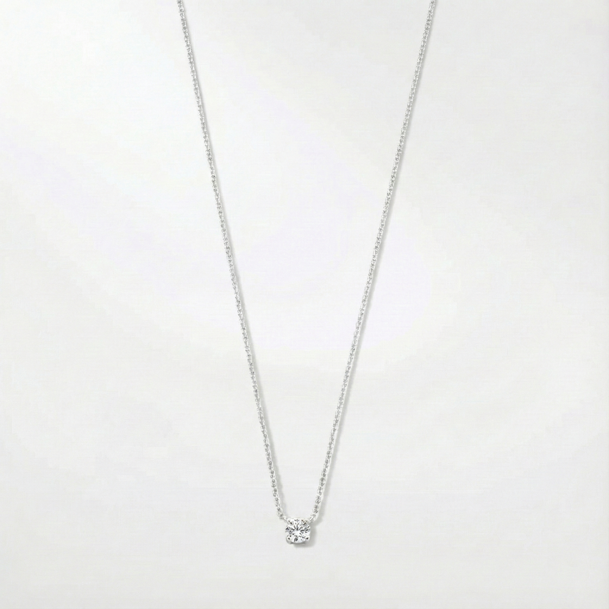 Collar klára con gema de moissanita - Raúl & Sara Madrid