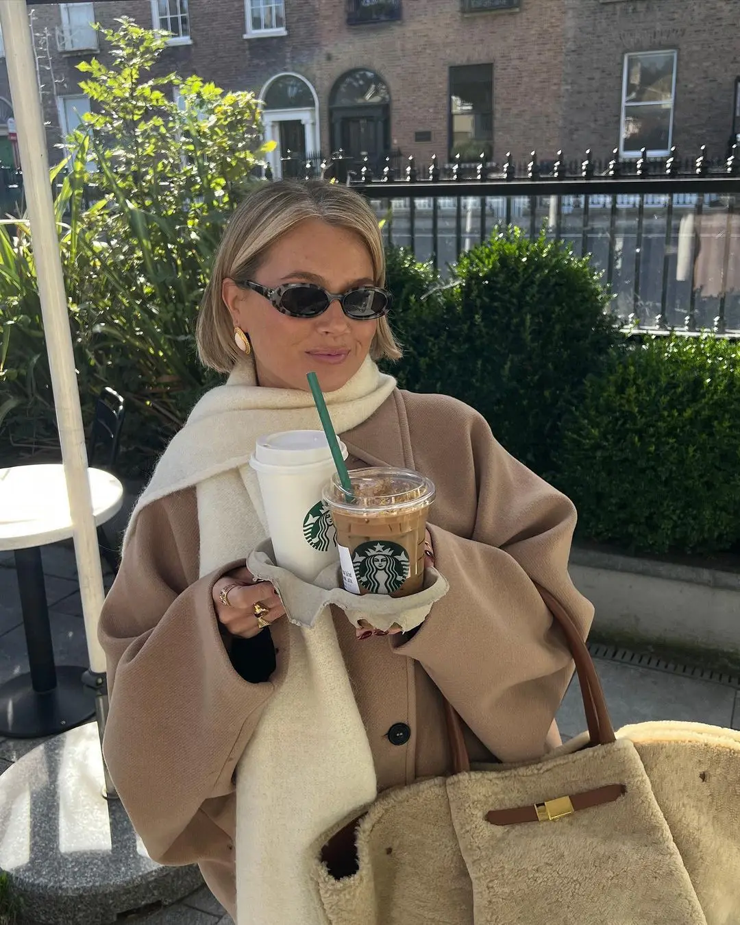 Lainey · Abrigo oversize de lana