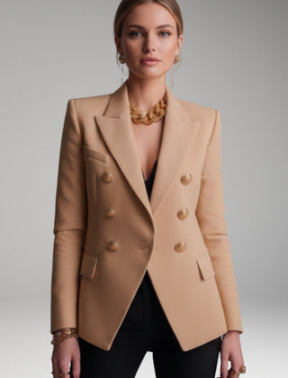 Americana doble botonadura con cuello de solapa