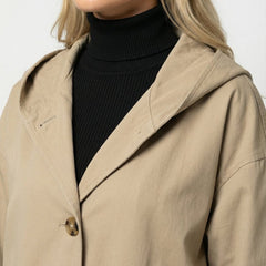 Gabardina larga con capucha
