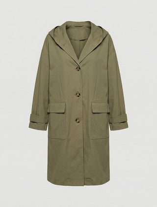 Gabardina larga con capucha