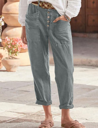 Pantalón chino con bolsillos