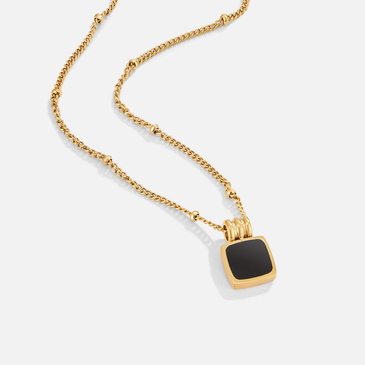 Dorota – Collar dorado con piedra preciosa verde