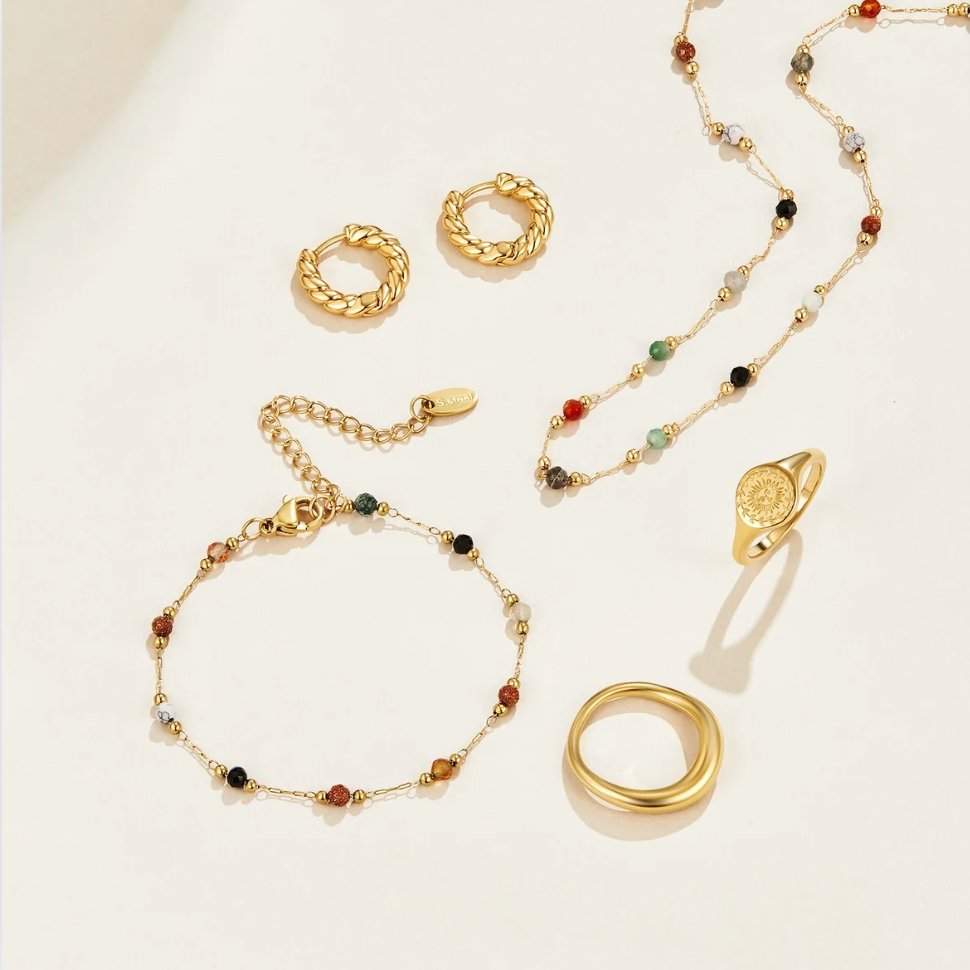 Helmina – Colorful Gold Chain with Enamel Accents