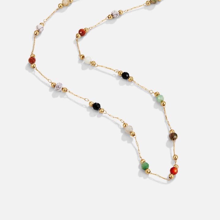 Gertruda – Collar dorado con acentos vibrantes