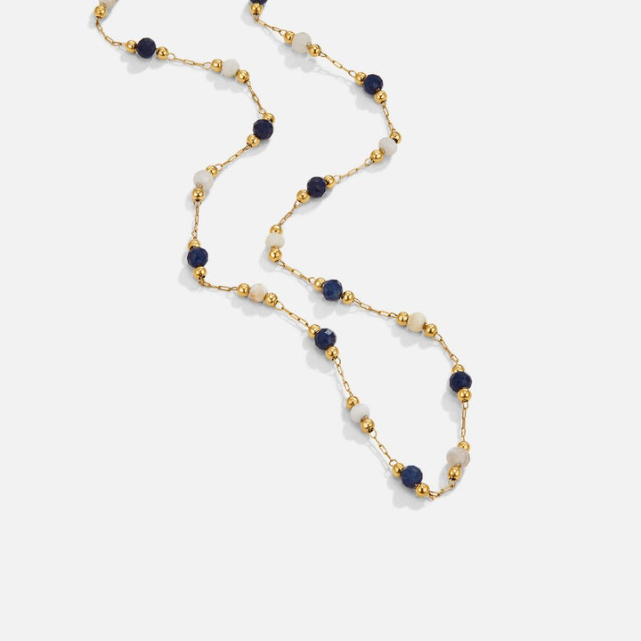 Johana – Collar de oro delicado con perlas multicolores.