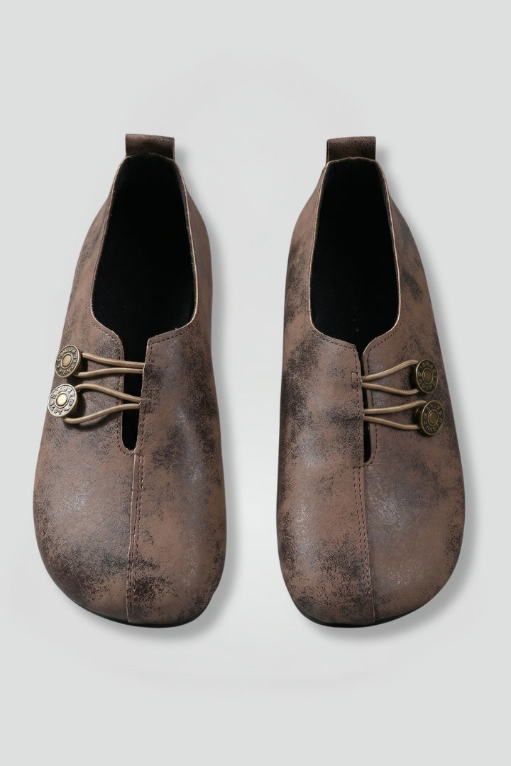 Mocasines planos con botones
