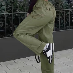Pantalón cargo de cintura alta