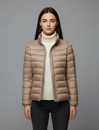 Chaqueta acolchada de cuello alto