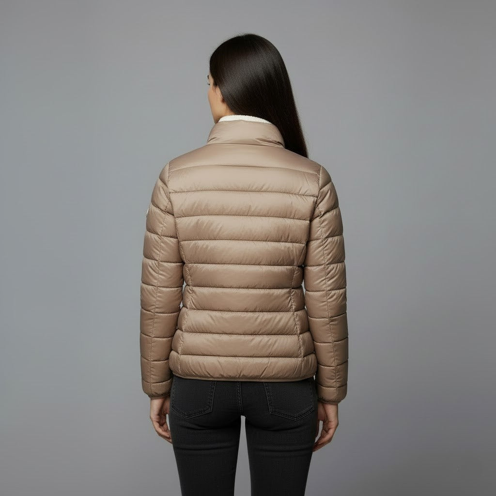 Chaqueta acolchada de cuello alto