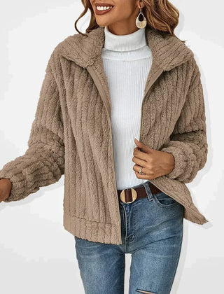 Chaqueta de forro con cuello de solapa