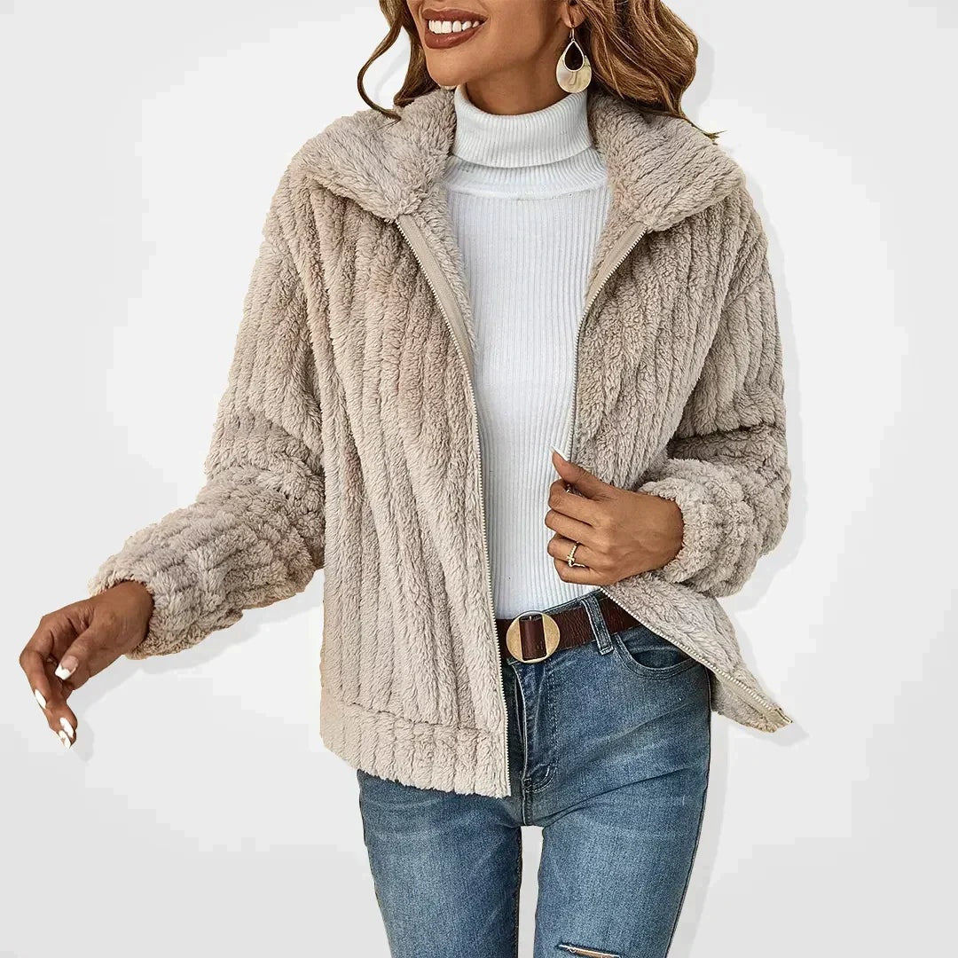Chaqueta de forro con cuello de solapa